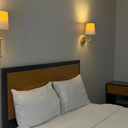 Inalens Airport Hotel
