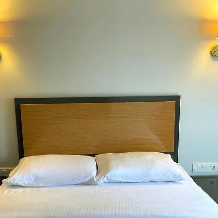 Inalens Airport Hotel 3*