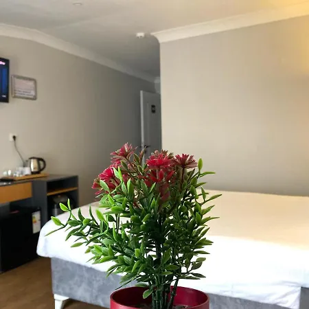 Inalens Airport Hotel